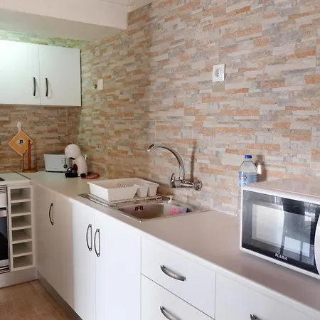 Magnolia - Casa Com Dois Quartos Junto Ao Mar - Renovada Em 2023