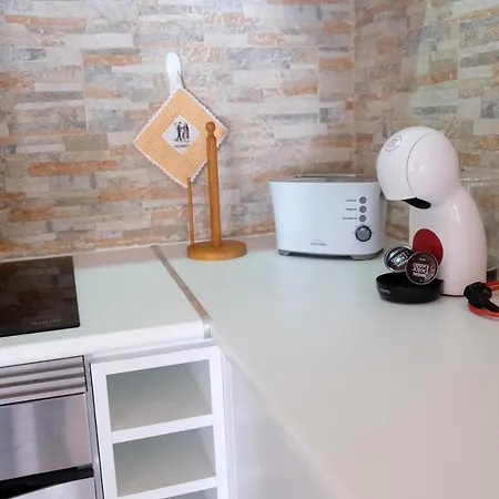 펜션 Magnolia - Casa Com Dois Quartos Junto Ao Mar - Renovada Em 2023 *